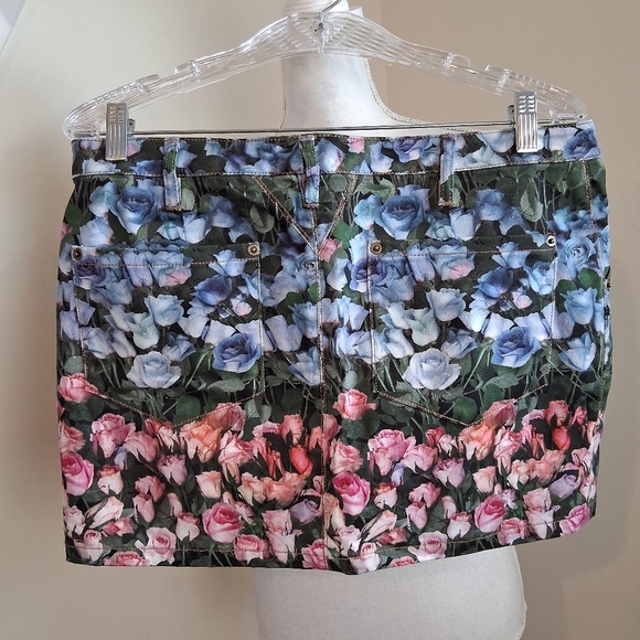 Fleur Du Mal Floral Print Mini Skirt Size 8 - Picture 2 of 7